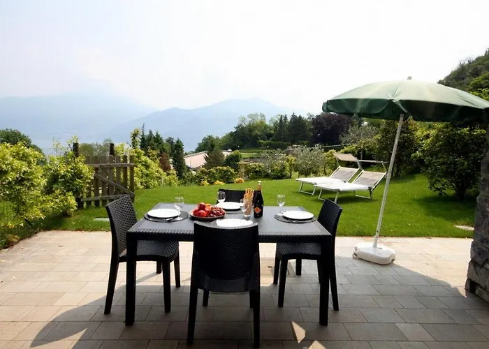 Prázdninový dům Oleandro Garden 1 - By Lovecomo Menaggio